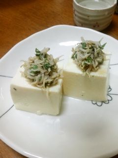 しらすとワサビの冷奴-レシピのメイン写真