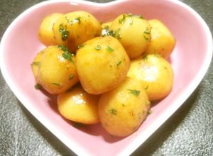 冷凍里芋のバター醤油☆お弁当に！-レシピのメイン写真