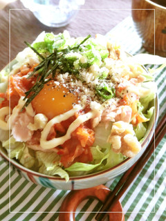 レタスたっぷり♡ キムツナ卵丼-レシピのメイン写真