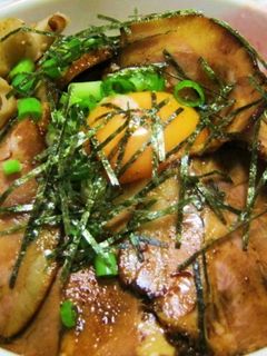 たかさごの焼き豚を使って作った焼き豚丼-レシピのメイン写真
