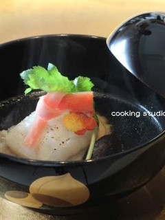 活鯛の潮汁で牡蠣と焼き餅のお雑煮-レシピのメイン写真