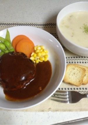 たっぷり人参100g！のハンバーグ-レシピのメイン写真