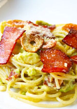 アボカドクリームとベーコンのパスタ-レシピのメイン写真