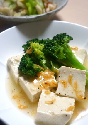 超簡単●ブロッコリーと豆腐のさっと煮-レシピのメイン写真