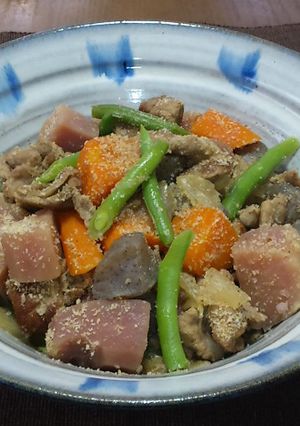白ごますりごま入り肉じゃが-レシピのメイン写真