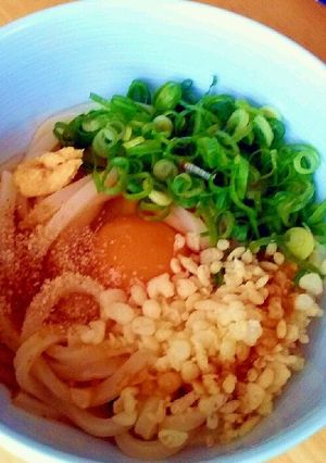 冷凍讃岐うどんで簡単！釜玉うどん-レシピのメイン写真