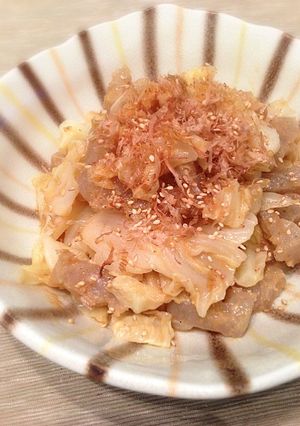 キャベツとこんにゃくの辛子味噌和え-レシピのメイン写真