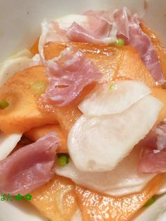 蕪と柿の和え物・生ハム添え-レシピのメイン写真