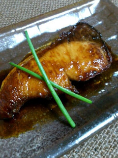 黄金比*塩麹で柔らかブリの照り焼き-レシピのメイン写真