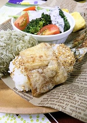 ゴマいなりおむすび-レシピのメイン写真