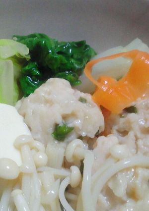 お鍋にどうぞ♪簡単鶏だんご☆-レシピのメイン写真