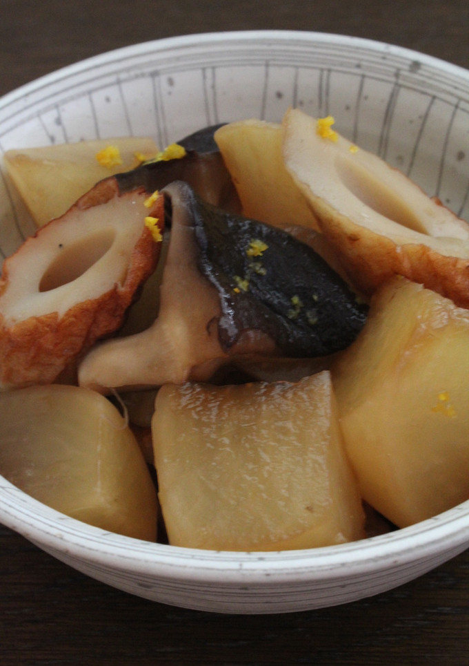 柚子の香り！大根生しいたけ竹輪の煮物-レシピのメイン写真