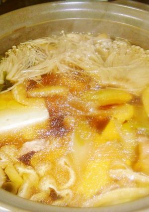 絶品鶏鍋♪焼ネギ黄金出汁☆仕上げは蕎麦で-レシピのメイン写真