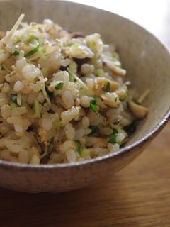 松山揚げと椎茸の混ぜご飯-レシピのメイン写真