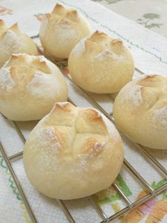気軽に*簡単☆チーズ入りプチフランス-レシピのメイン写真