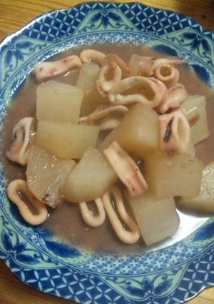 ☆イカと大根煮込み☆-レシピのメイン写真