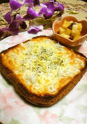 オリーブ香る葫しらすチーズトースト♪-レシピのメイン写真