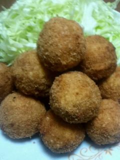 美味い!俺流の鮭缶と茹で玉子のコロッケ-レシピのメイン写真