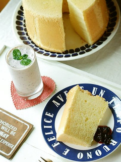 ふわふわ玉子のシフォンケーキ♪卵白消費に-レシピのメイン写真