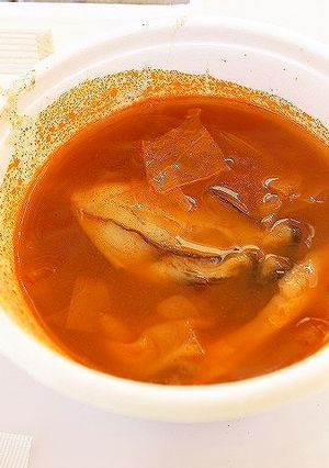 牡蠣のトマト仕立て海鮮鍋スープ-レシピのメイン写真