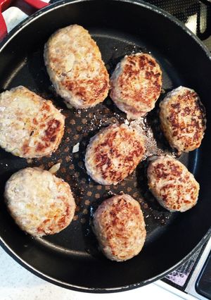 うちのハンバーグ-レシピのメイン写真