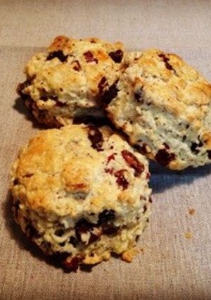 チョコとクランベリーとクルミのスコーン-レシピのメイン写真