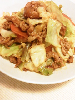 お手軽簡単回鍋肉♪豚とキャベツのミソ炒め-レシピのメイン写真