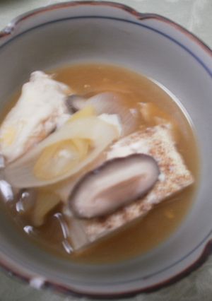 余った焼き豆腐で♡あつあつ煮物-レシピのメイン写真