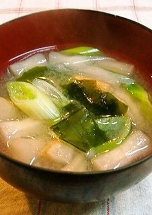 旦那が大好き♡芋がらのお味噌汁～-レシピのメイン写真
