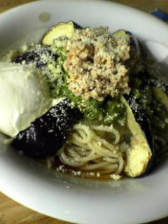 揚げナスとネバネバの冷しパスタ-レシピのメイン写真