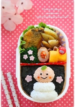お正月キャラ弁＊鏡もちミカン君♪-レシピのメイン写真