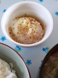 ごま油香る温泉卵-レシピのメイン写真