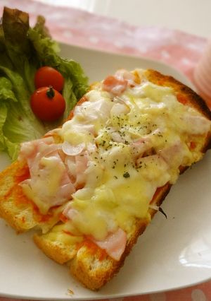 オニオン＆ベーコンでピザ風トースト♡-レシピのメイン写真