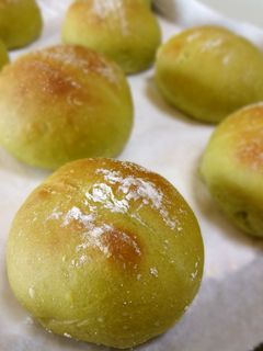 青汁パン-レシピのメイン写真