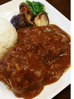 得意料理の煮込みハンバーグ☆-レシピのメイン写真