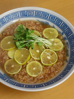 *酒のシメにサッパリ!すだちラーメン-レシピのメイン写真