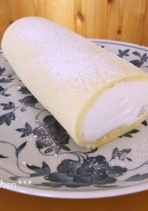 ふわふわ卵別立てロールケーキ-レシピのメイン写真