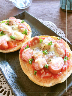 トマト水煮缶×ウインナー×塩麹のトースト-レシピのメイン写真