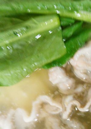 豚ロース薄切り肉・豆腐・小松菜で3点鍋-レシピのメイン写真