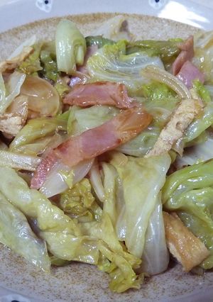 あと一品の時に！！レタスの酢・ラー油炒め-レシピのメイン写真