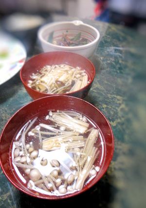 きくらげとエノキのスープ-レシピのメイン写真