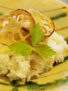塩麹で炊く蓮根生姜ご飯-レシピのメイン写真