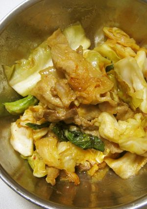 うますぎてつまみ食いが止まらない豚キムチ-レシピのメイン写真