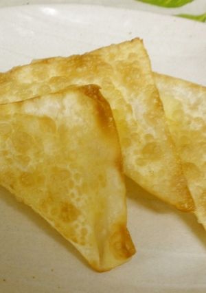 ワンタン・餃子の皮で☆簡単チーズ揚げ-レシピのメイン写真