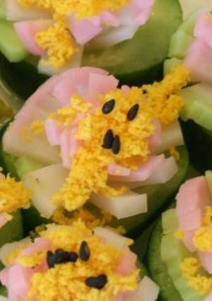 おせちに★かまぼこ可愛いお花の飾り切り-レシピのメイン写真