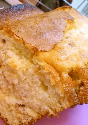 パウンドケーキ アーモンドプラリネ入り-レシピのメイン写真