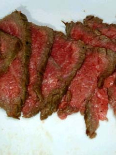 炊飯器+ジップロックでローストビーフ!-レシピのメイン写真