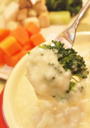 野菜パクパク♪甘酒ホットミルクフォンデュ-レシピのメイン写真