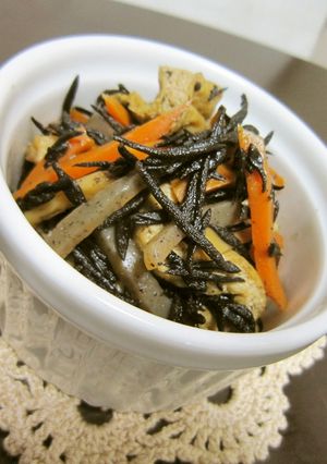 手軽に栄養!!ひじきの煮物-レシピのメイン写真