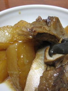 ぶりの身がフカフカ♪ぶり大根♪-レシピのメイン写真